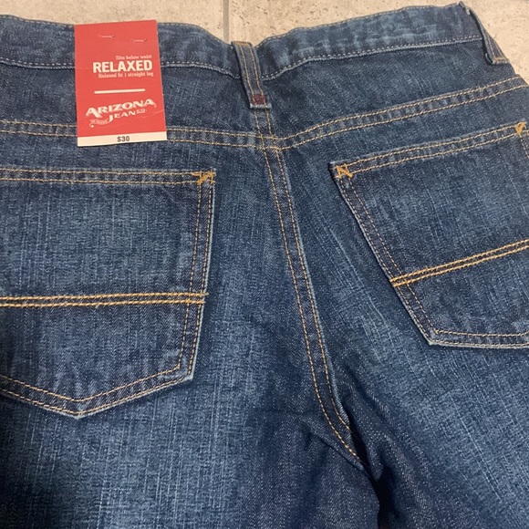 **NWT** Arizona Jeans Size 14 Relaxed Regular - Picture 5 of 5